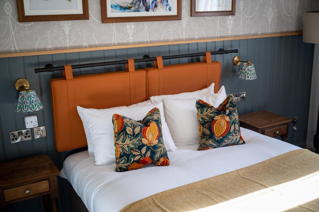 Ely Hotel By Chef & Brewer Collection Κάμπερλι Εξωτερικό φωτογραφία