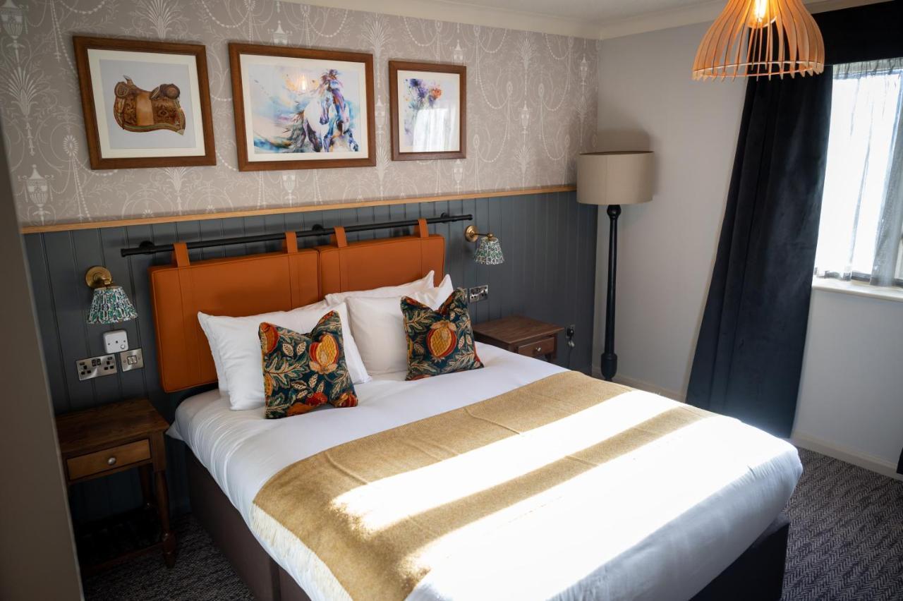 Ely Hotel By Chef & Brewer Collection Κάμπερλι Εξωτερικό φωτογραφία