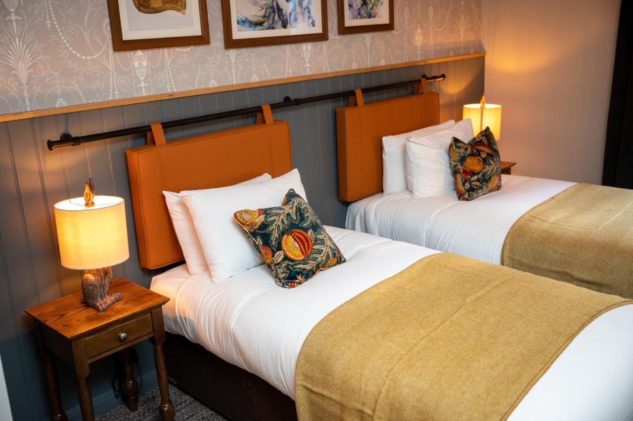 Ely Hotel By Chef & Brewer Collection Κάμπερλι Εξωτερικό φωτογραφία