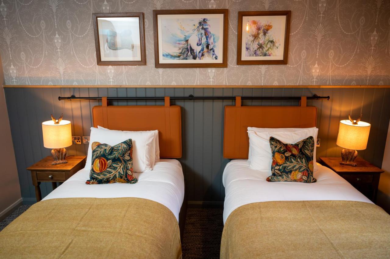 Ely Hotel By Chef & Brewer Collection Κάμπερλι Εξωτερικό φωτογραφία
